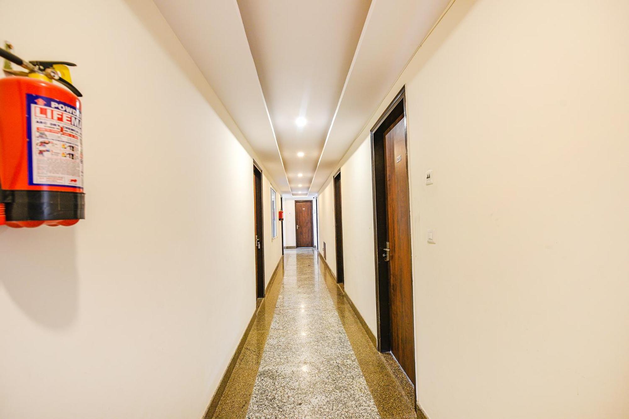 Fabhotel Jaswinder Bhawan หริทวาร ภายนอก รูปภาพ